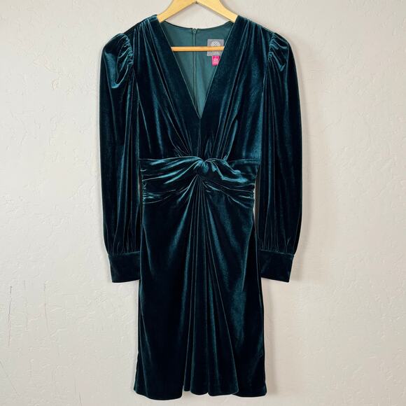 Vince Camuto Size 0 Twist Front Long Sleeve Velvet Dress Jewel Green Wicked - Picture 2 of 14